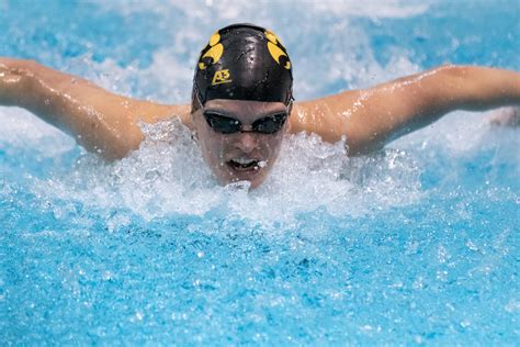 Iowa Swimming Shows Improvement Heading Into Final Day Of Big Tens