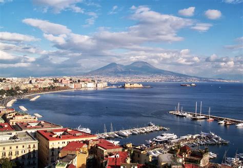 Seguiteci anche su @en_sscnapoli @sscnapolies @sscnapoli_br #forzanapolisempre. Viva Napoli - Tips to Getting Around Naples - Travelista73