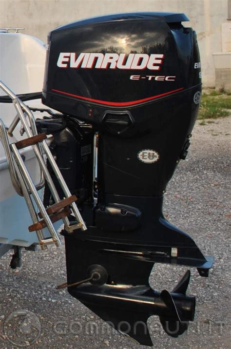 Se interessati telefonare 335 6080373. EVINRUDE E-TEC 90 CV