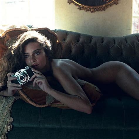 Emily Ratajkowski Nude And Topless Photos For Vanity Fair Spain Scandal
