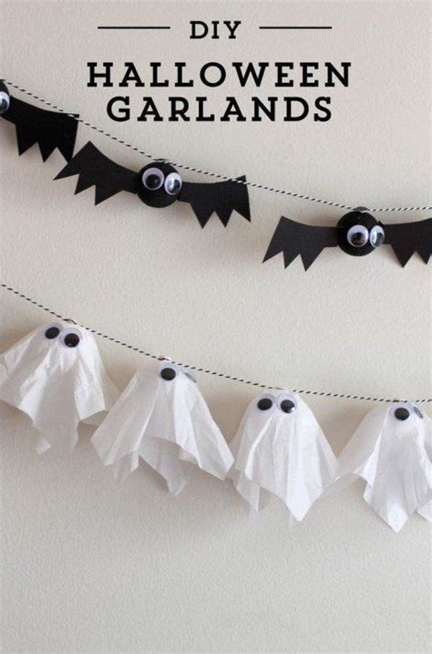 Spooky And Festive 10 Diy Halloween Garlands Diy Halloween Decorations