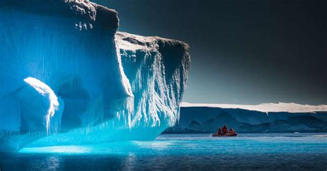 Top 8 Things To Do In Antarctica On Your Icy Vacay