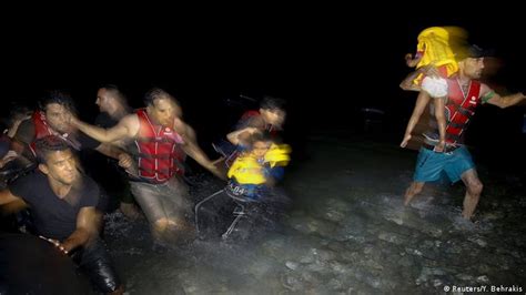 تنش و بلاتکلیفی پناهجویان در جزیره ″کوس″ ادامه دارد جهان Dw 1508