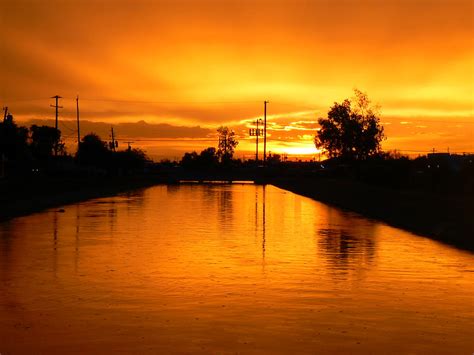 Find the perfect phoenix sunset stock photos and editorial news pictures from getty images. Sunset In Phoenix Arizona Photograph by Lin Haring