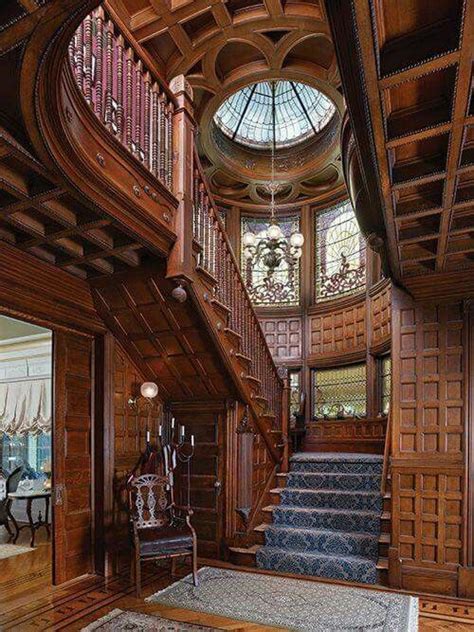Find the best offers for houses victorian turret. Amazing | Maison victorienne, Architecture intérieure ...