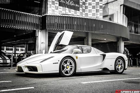 Photo Of The Day Bianco Avus Ferrari Enzo Gtspirit