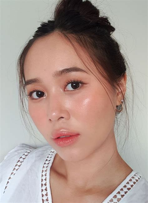 Korean Inspired Makeup For Today Ft Dewy Skin Puffy Eyebags Puppy