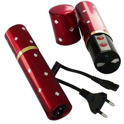 The advanced performance of taser 7 makes for greater confidence in the field. Taser lip-stick pour femme. Tazer de poche. Tient dans le ...