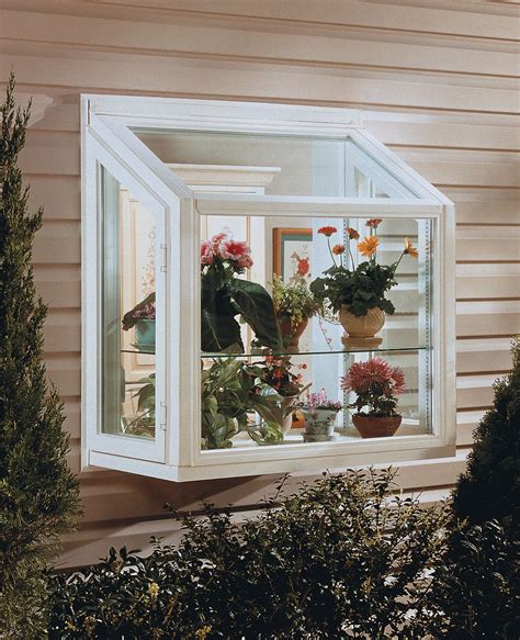 20 Outdoor Window Decor Ideas