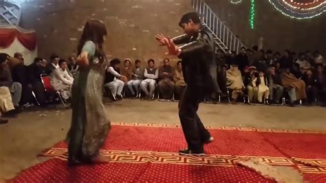 Pashto New Songs 2016 Gull Panra Pashto Mast Dance Youtube