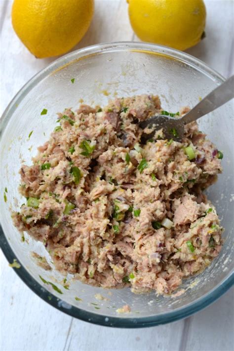 Easy Fried Canned Tuna With Veggies Stir Fried Rice With Chilli Tuna