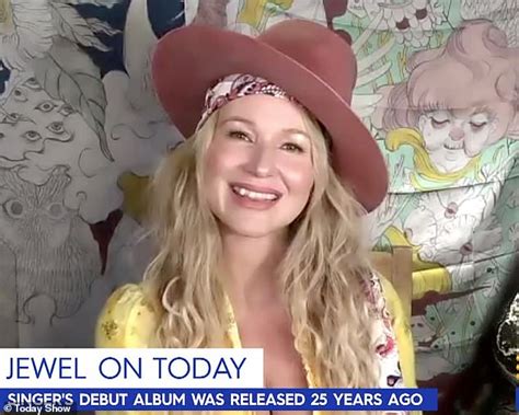 You Ll Never Guess What Jewel Looks Like Now Singer Discusses Her Rise To Fame In Rare