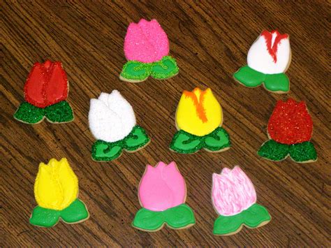 Glazed Sugar Cookies Rosebuds Sugar Cookies Sugar Cookie Rose Buds