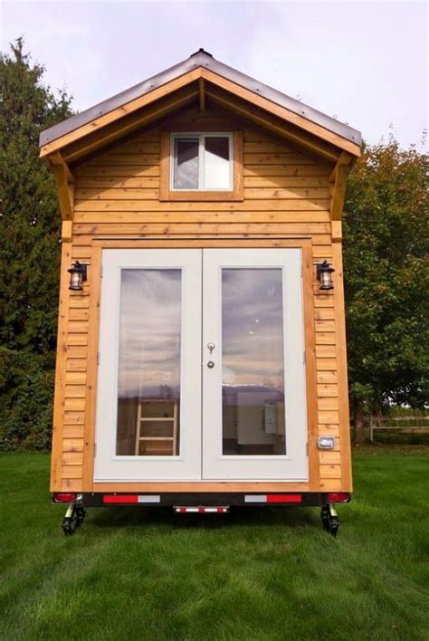 160 Sq Ft Tiny House On Wheels By Tiny Living Homes