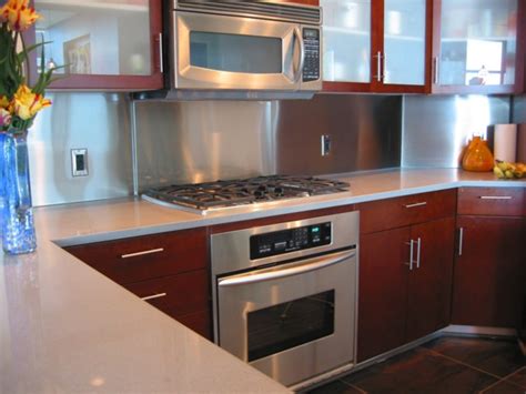 Using stainless steel backsplash in the kitchen is a great method to keep the kitchen clean. Stainless Steel Solution for Your Kitchen Backsplash ...