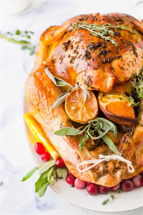 Whether you're afraid of baking or just want to save oven space, these dessert recipes will save the day. The Best Thanksgiving Turkey - Easy Recipe with No Brining!