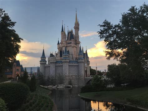 Cinderella Castle (Magic Kingdom) | WanderDisney