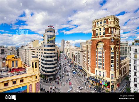 Madrid Spain October 15 2014 Gran Via At The Iconic Schweppes