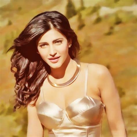 Shruti Haasan Who Is Gearing Up For The Release Of Six Films In 2015