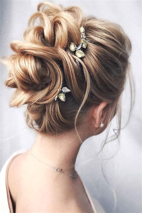 20 Fancy Prom Hairstyles For Long Hair