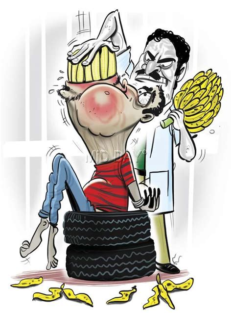 Mumbai Crime Thief Being Fed Bananas To Expel Gm Gold Necklace