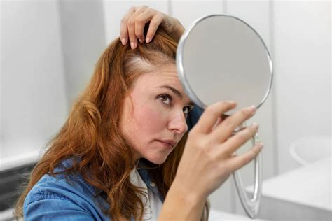 Síntomas Y Causas De La Caída Del Pelo Consejos De Salud Y Belleza