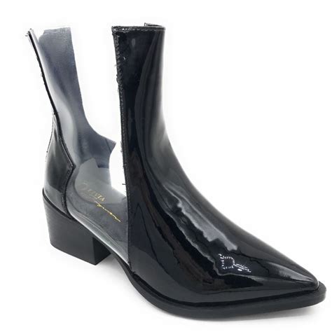 Shop Boots Olivia Jaymes Vixen At Best Price Shoewestus Com Dersya