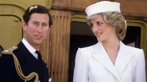 Royal Expert Reveals Princess Diana Really Didnt Want To Give Up On
