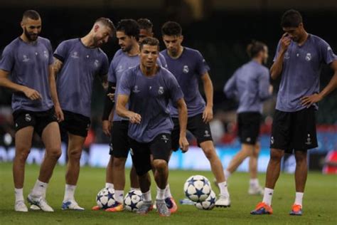 real madrid s last training session ahead of the cl final june 2 2017