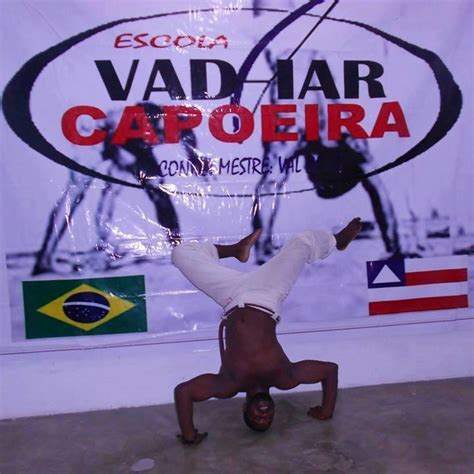 escola vadiar capoeira