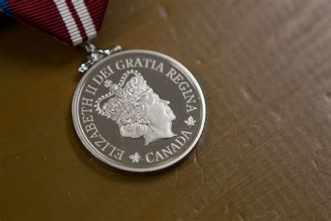 Queen Elizabeth Ii Diamond Jubilee Medal January 22nd 201 Flickr