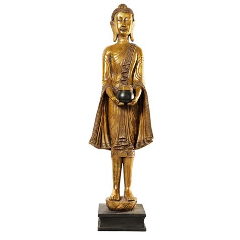 Statue Bouddha Debout En Résine Dorée H 142 Cm Maisons Du Monde