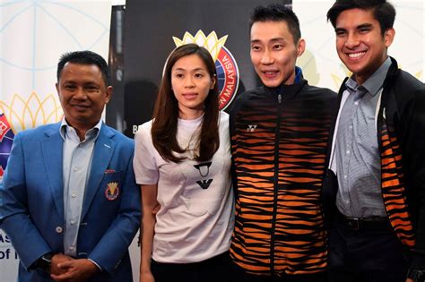 Persatuan badminton malaezia ) este organul de conducere al badminton din malaezia. Lee Chong Wei hangs up his racquet | New Straits Times ...