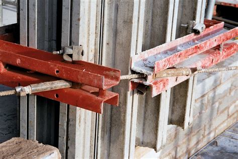 In other words, a column is a compression member. Column Yokes - Special Formwork