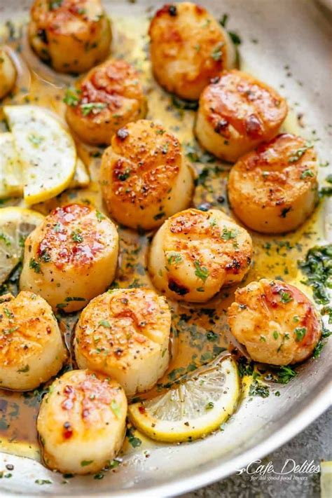 Find healthy scallop recipes including broiled and baked scallop recipes, from the food and nutrition experts at eatingwell. Lemon Garlic Butter Scallops | cafedelites.com | Easy ...