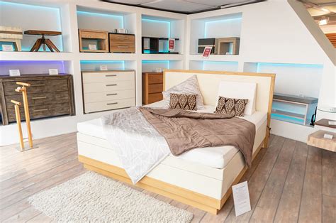 Über 27 bewertungen helfen ihnen matratzen in ihrer nähe zu finden. Wasserbetten Paderborn: Aqua Comfort Filiale in Paderborn