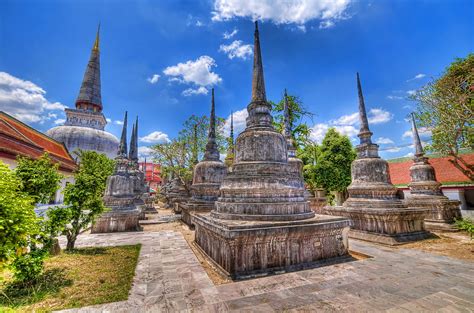On the other hand, a place in thailand is not as purified as its beaches. Wat Phra Mahathat - Nakhon Si Thammarat, Thailand (HDR ...
