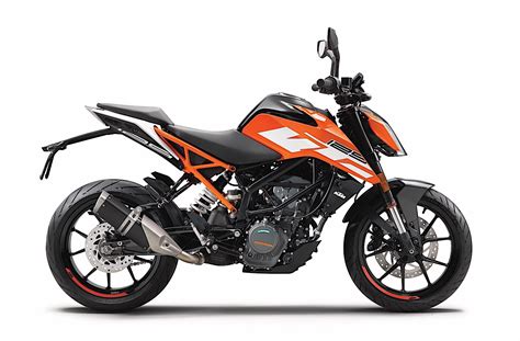 In fact, this can be compared to a 200cc bike in its performance. New 2017 KTM 125 DUKE And 390 DUKE Hitting Dealerships ...
