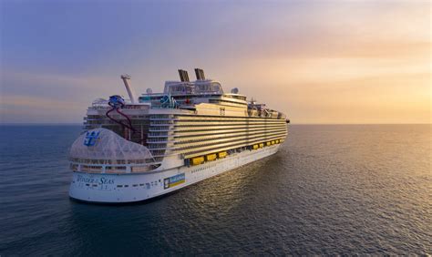 Wonder of the Seas: la nave da crociera più grande del mondo debutta in