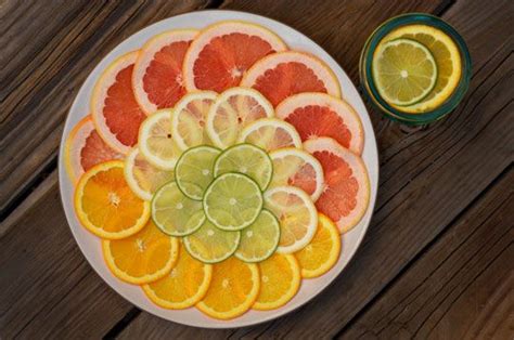 Entertaining Tip Citrus Garnishes For Water And Other Beverages