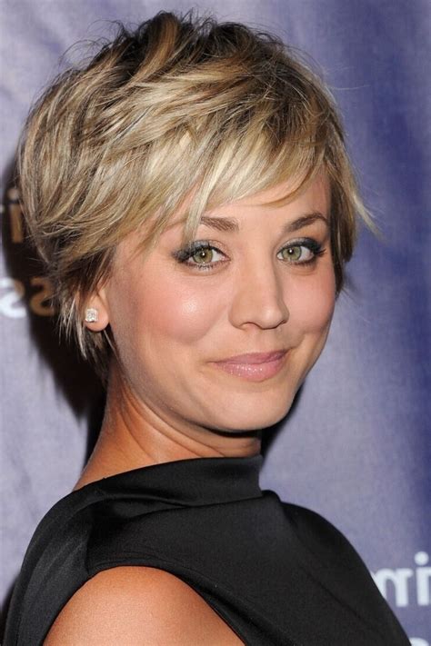 2024 Popular Shaggy Pixie Haircut For Round Face