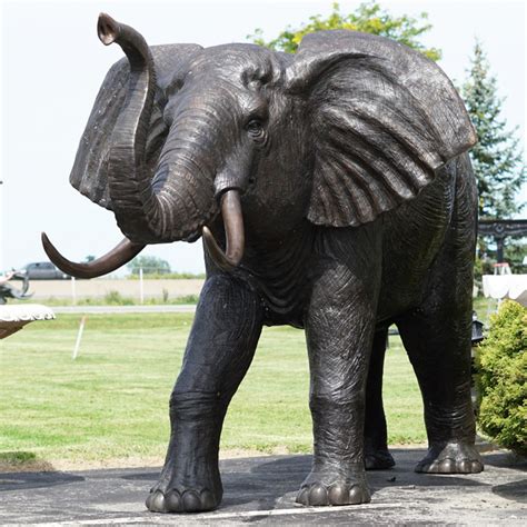 Bronze Elephant Sculpture For Gaeden Ornament Aongking Sculpture
