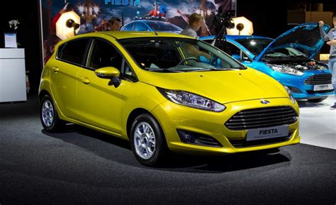 Ford Fiesta 2014 Review Styling Driving And Practicality