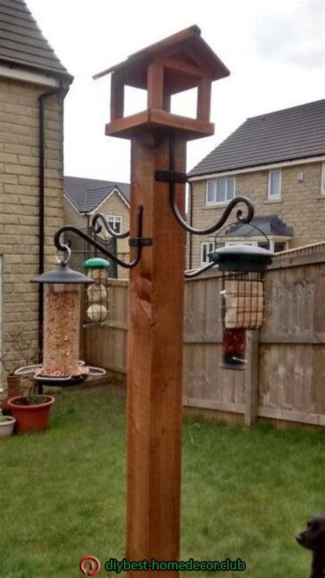 Homemade Bird Feeding Sta Homemade Bird Feeding Station