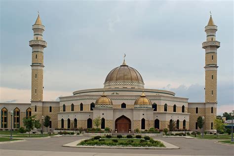 The 8 Most Beautifully Designed Mosques In The United States