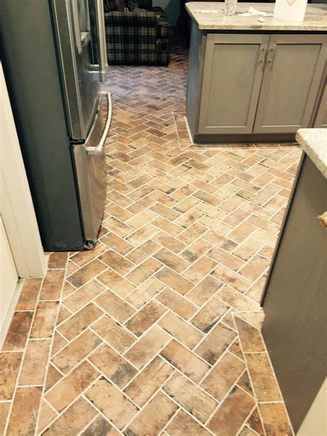 Floor Tile That Looks Like Brick Brick Pavers Flooring