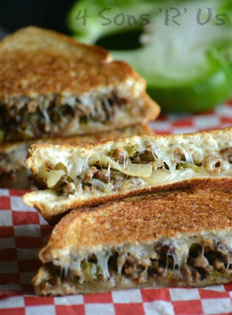 A toasty grilled ground beef and cheese sandwich makes a hearty lunch or quick dinner. Ground Beef Philly Cheesesteak Grilled Cheese - 4 Sons 'R' Us