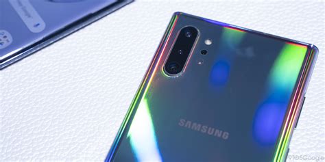 It's a very rich shade of blue, giving it a very unique look when compared to the other note 10 plus colors. Samsung Galaxy Note 10 Plus Aura Glow Silver