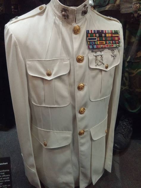 White Dress Uniforms For Marine Corps Officers Discontinued In 1995