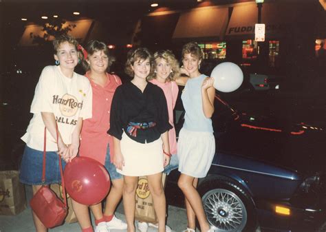 Forever Young Cool Snapshots That Show The Fashion Trend Of Teenage Girls In The 1980s
